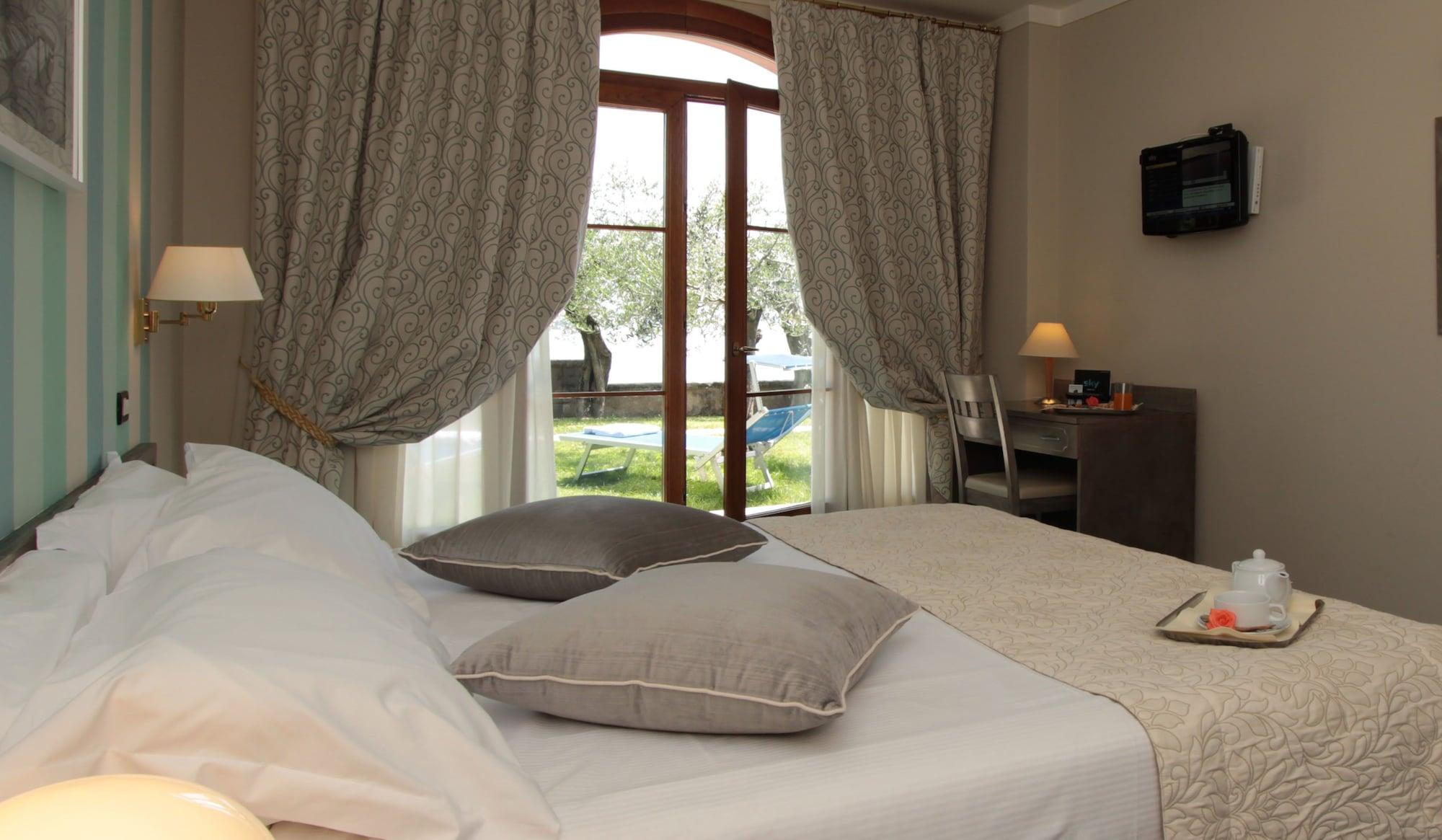 Hotel Villa Maria Au Lac - Estella Hotels Italia Toscolano Maderno Dış mekan fotoğraf