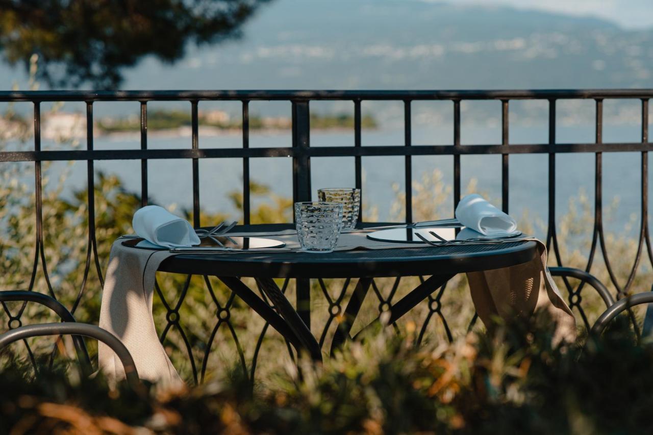 Hotel Villa Maria Au Lac - Estella Hotels Italia Toscolano Maderno Dış mekan fotoğraf