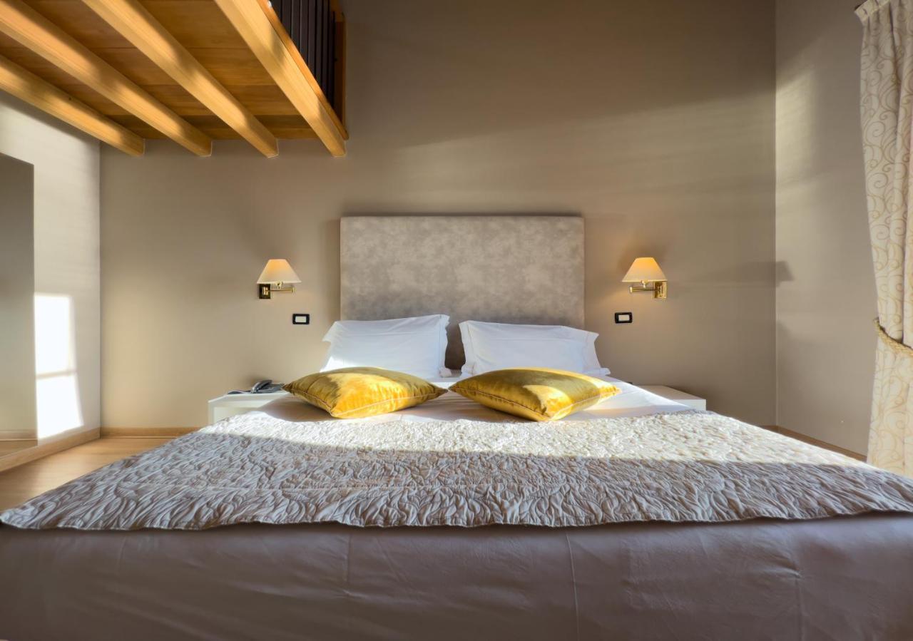 Hotel Villa Maria Au Lac - Estella Hotels Italia Toscolano Maderno Dış mekan fotoğraf
